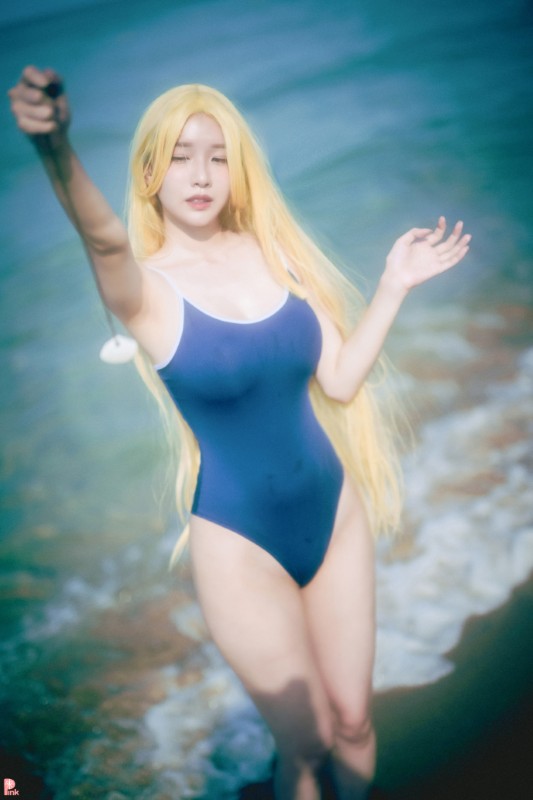 Ahrin Vol.6 [MEET ME IN THE SUMMER] preview 5