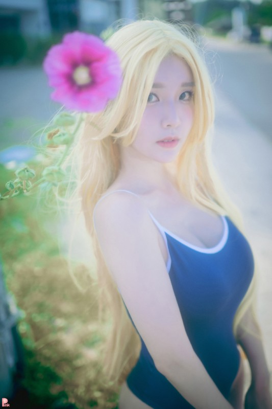 Ahrin Vol.6 [MEET ME IN THE SUMMER] preview 2