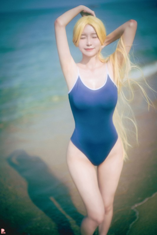 Ahrin Vol.6 [MEET ME IN THE SUMMER] album cover