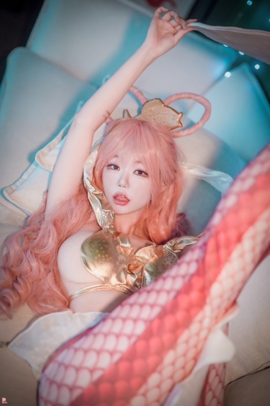 Berry Vol.2 [Shirahoshi Cosplay]
