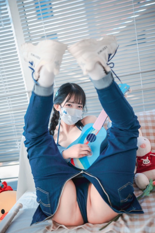 Aram’s [Messed up Denim] preview 10