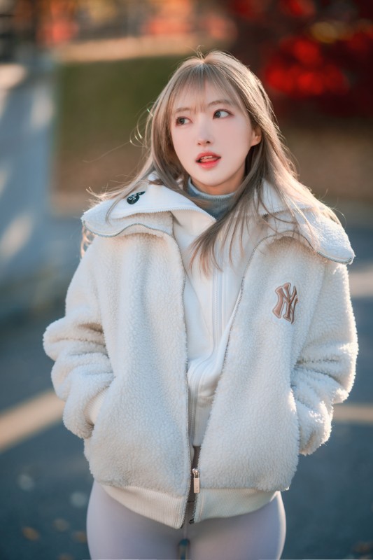 HaNaRi’s [Loose and Tight : Silver] preview 11