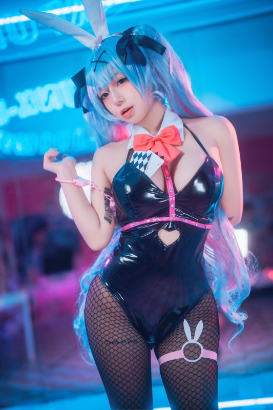 Maruemon’s [Miku : Rabbit Hole] preview 11