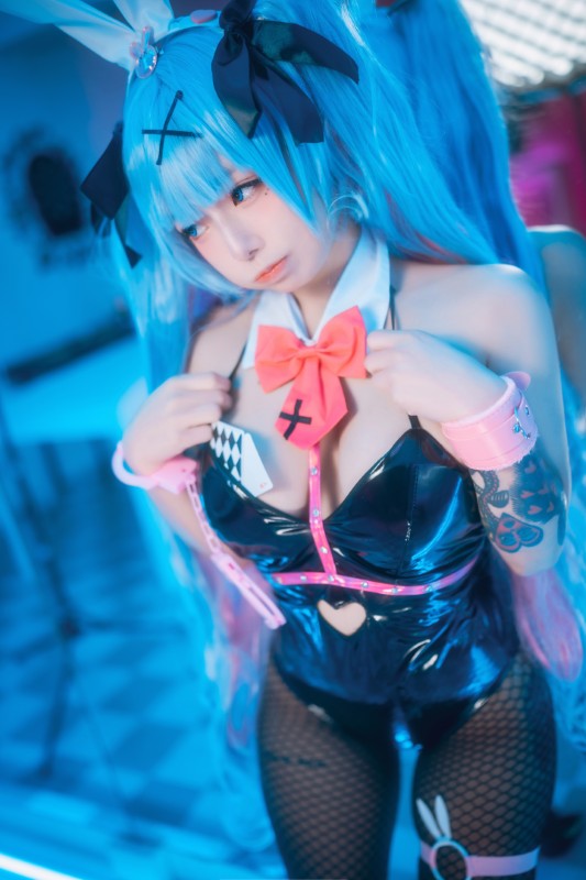 Maruemon’s [Miku : Rabbit Hole] preview 5