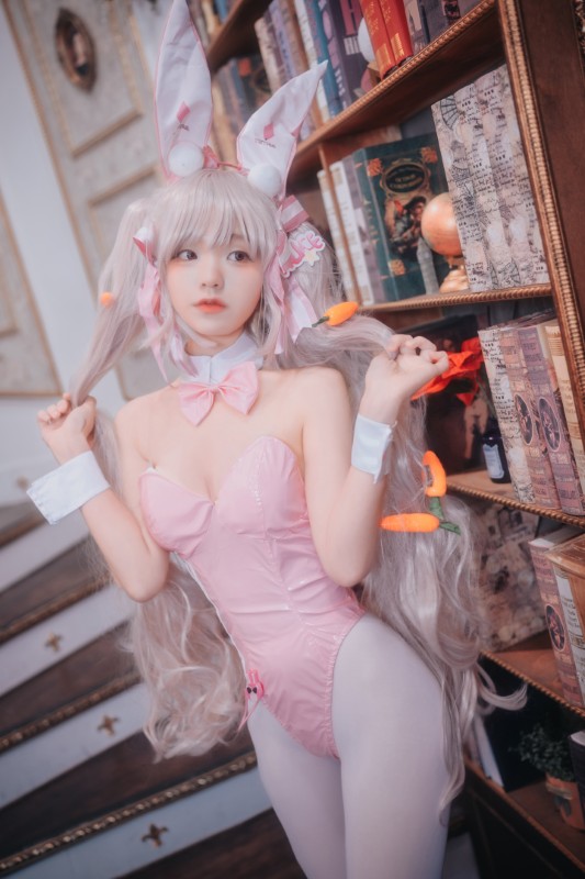 Jenny’s [Nikke : Alice – Wonderland Bunny] preview 2