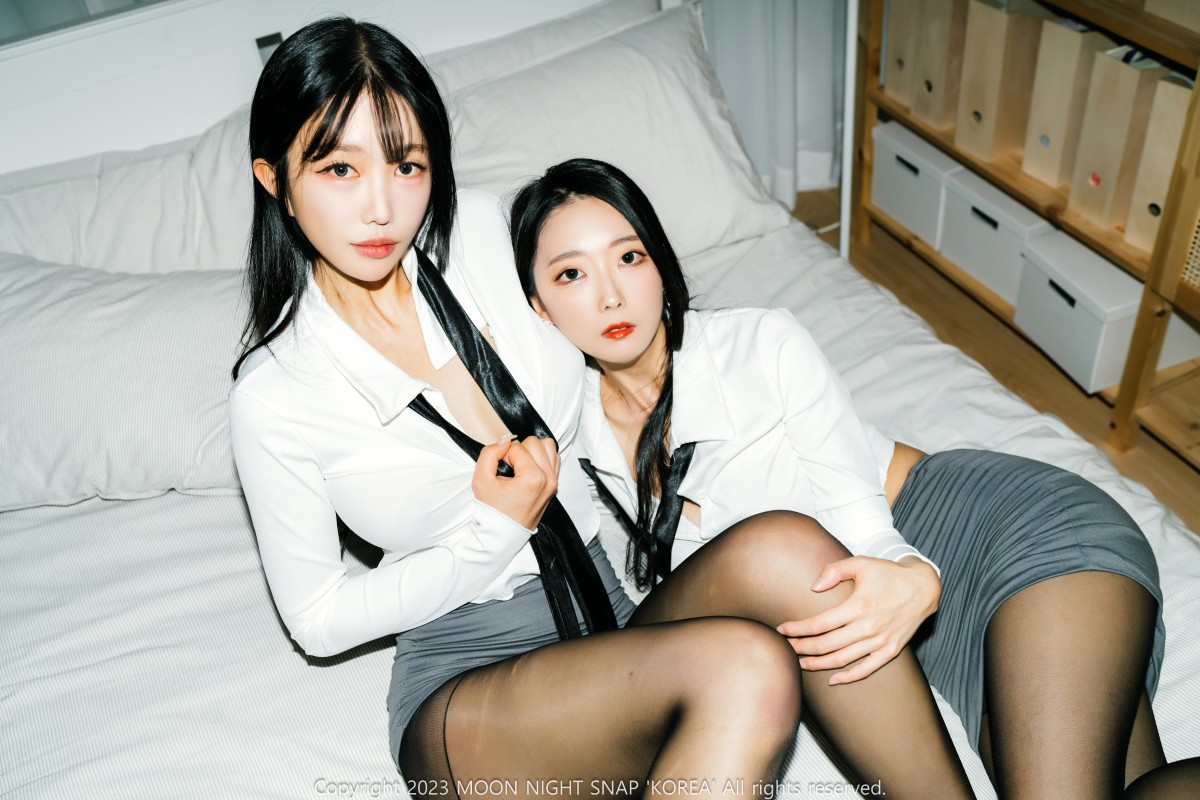 Mona & Yunjin Vol.418 – [Close Adherence] preview 11