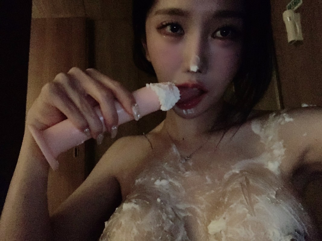 Yunjin Vol.346 – [Im Soaking Wet] preview 10