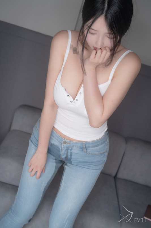 Suji Vol.20 [Golden Pee] preview 10