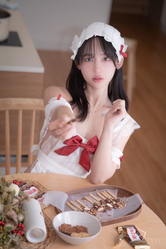 Yeha Vol.8 [Aprons] preview 9