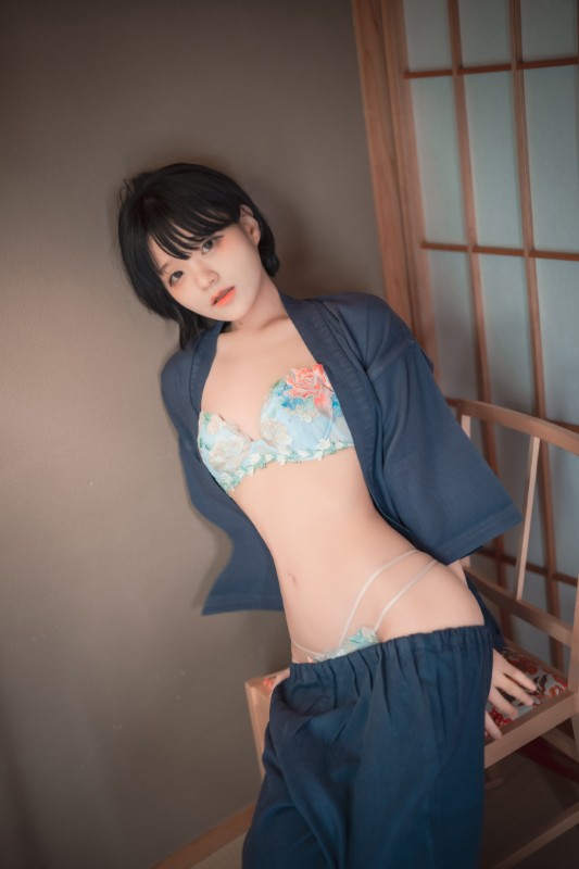 Jenny’s [A Night In Yufuin] preview 5