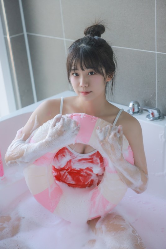 SWTB Vol.54 [Yui] BUBBLE BATH preview 5