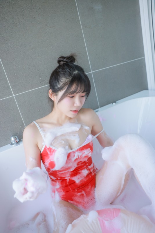 SWTB Vol.54 [Yui] BUBBLE BATH preview 12