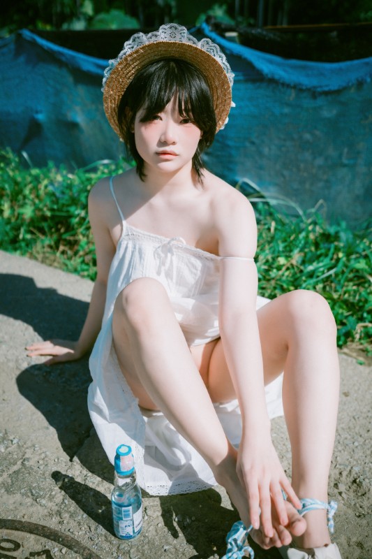 Mimmi’s [My Summer Vacation Vol. 5] preview 1