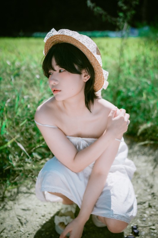 Mimmi’s [My Summer Vacation Vol. 5] preview 8