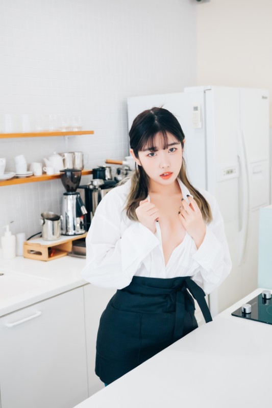 SonSon – [Nude Apron] preview 11