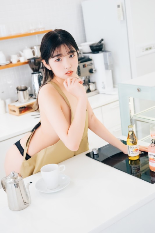SonSon – [Nude Apron] preview 5