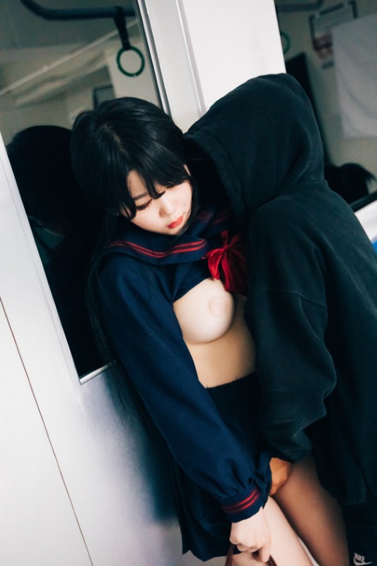 Zia – [Subway] preview 9