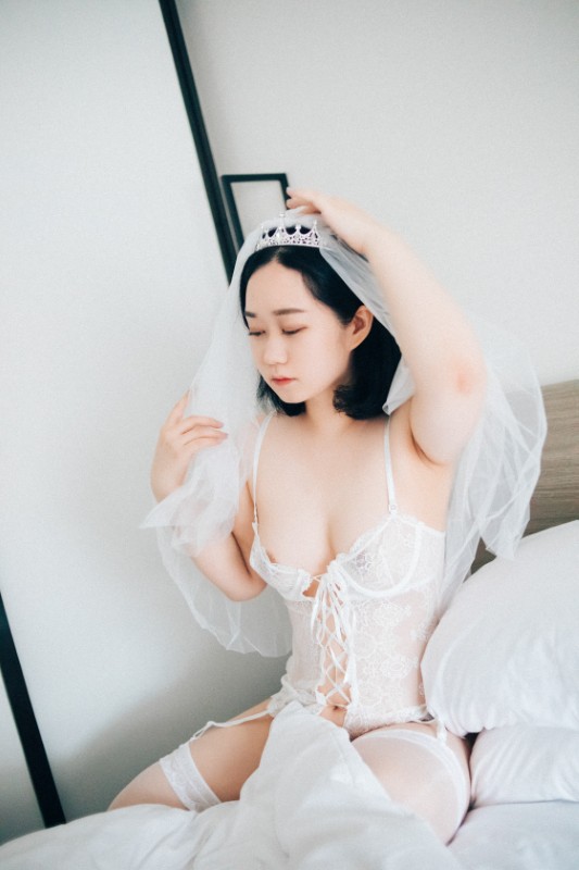 Q Model – [Another’s Bride] preview 10