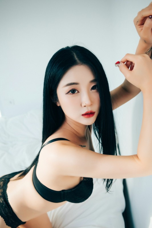 Bomi – [One Day + The Undress + Thin Piece Between] preview 5