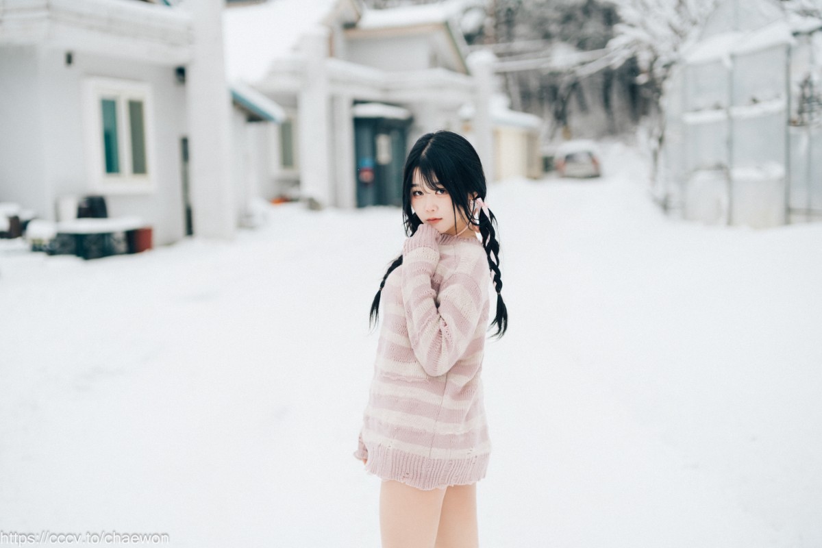 Zia – [Snow Girl] preview 3