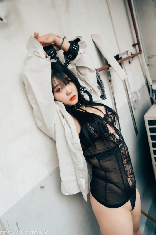 Zia – [Tight And Closer] preview 11