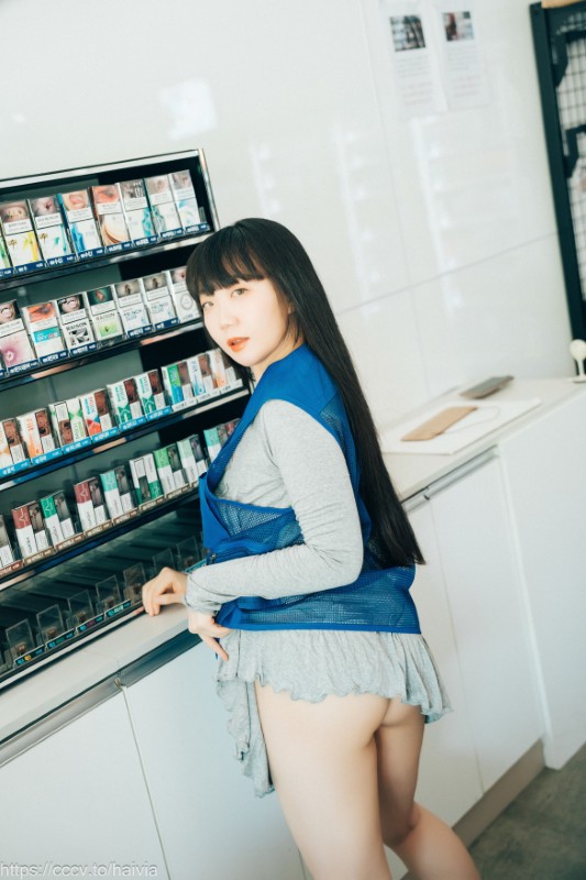 Doyeon – [Convenience Store Sub] preview 11