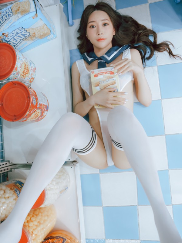 Minjung Vol.01 – [First Experience : Debut Work] preview 1