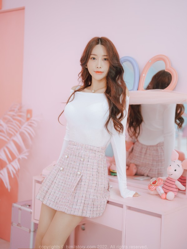 Minjung Vol.02 – [My First Ever Web Photo: Blue in Pink] preview 11