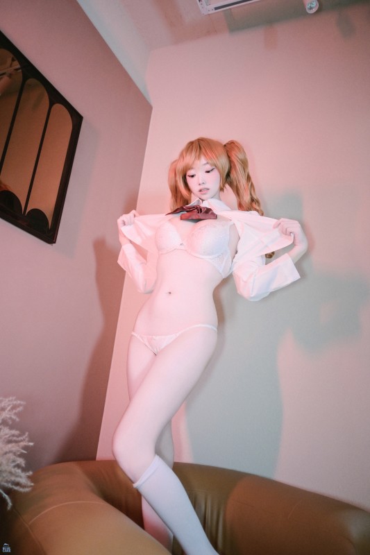 Bambi Vol.27 – [Secret Lesson With Heqet] preview 4