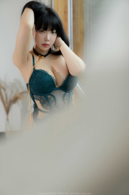 Inkyung – [July Pictorial] preview 8