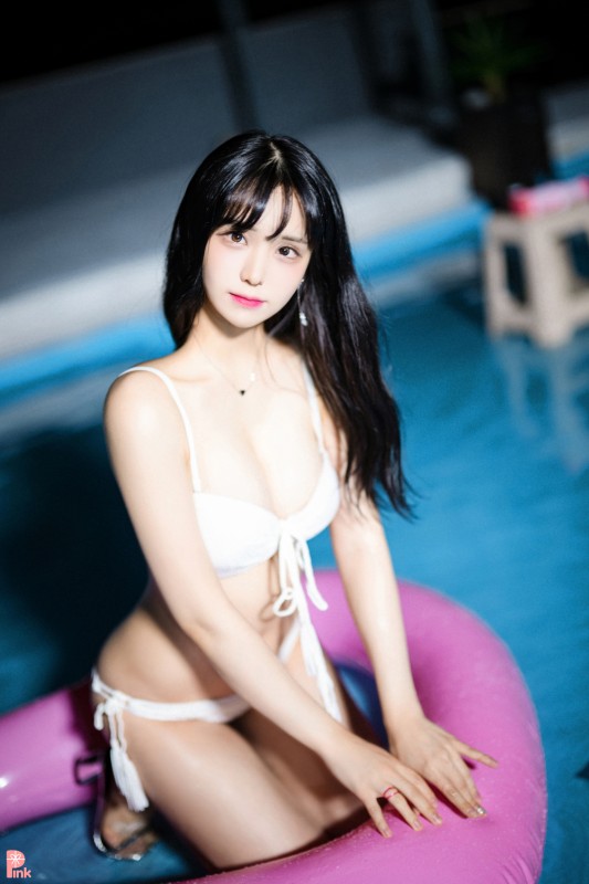 SEUL – [Bikini Pictorial] preview 5