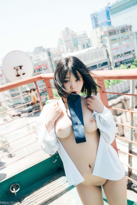 Zia – [Female Employee] preview 12