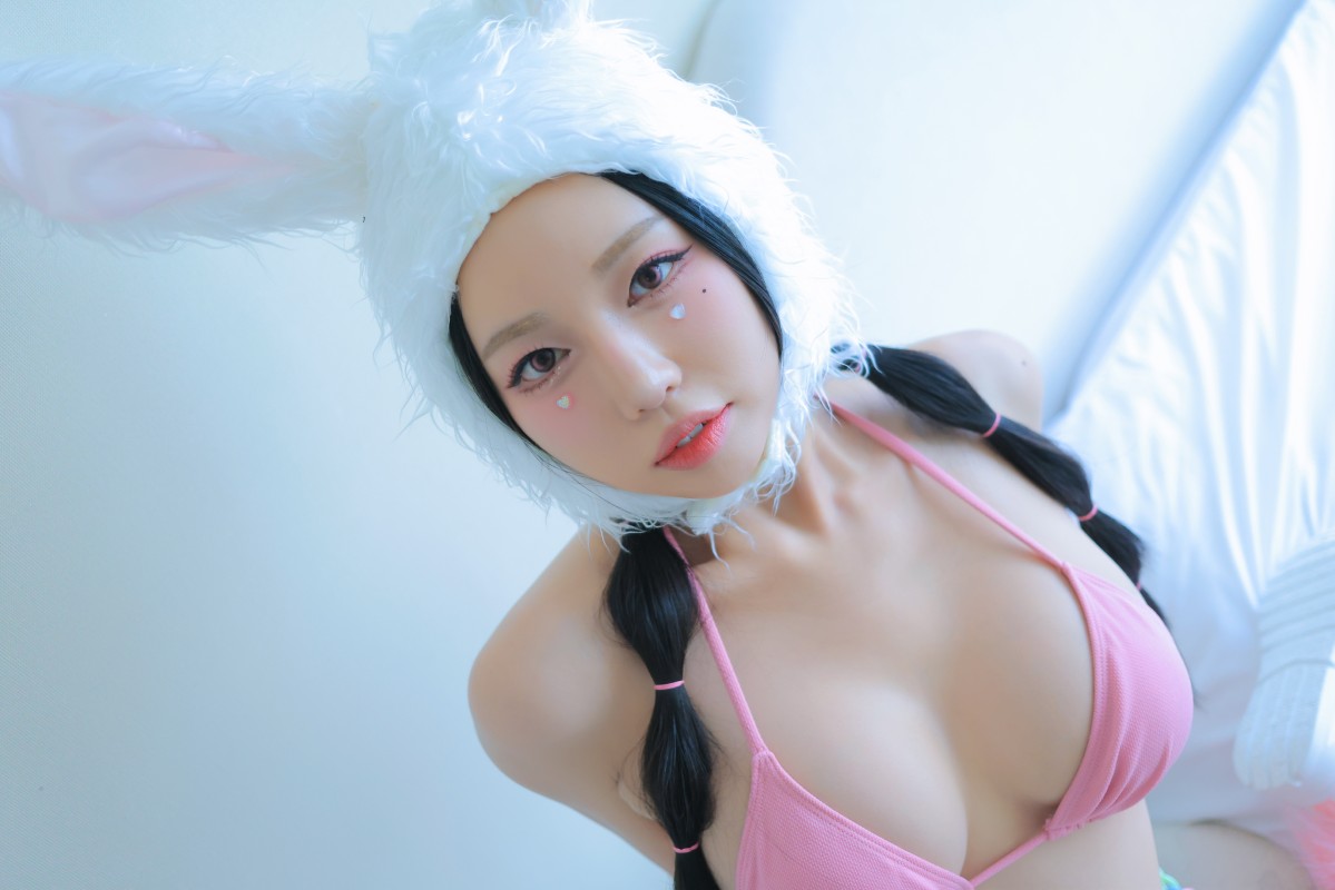 Donggeuran – [Naked Bunny] preview 10