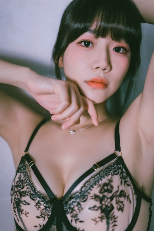 Yui – [Summer] preview 7