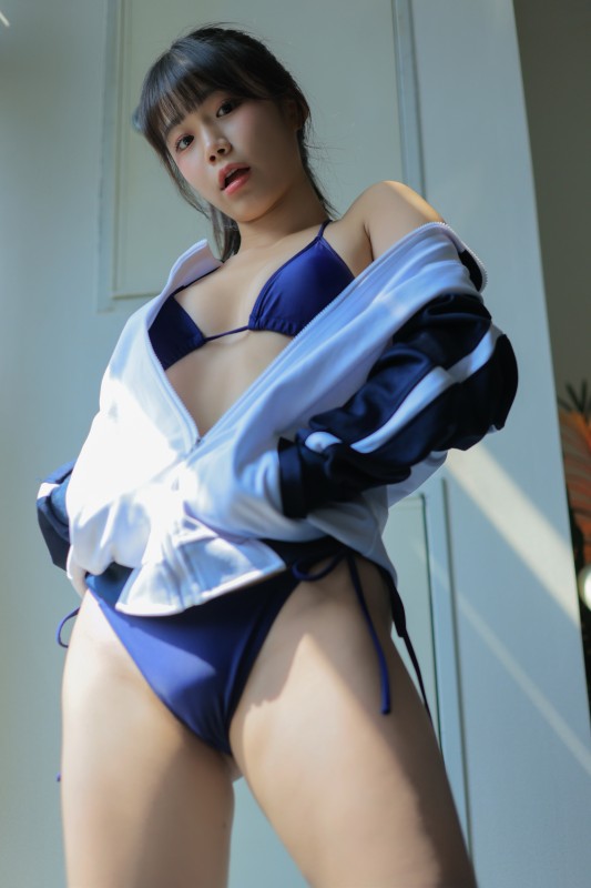 Yui – [Athletic Club] preview 5