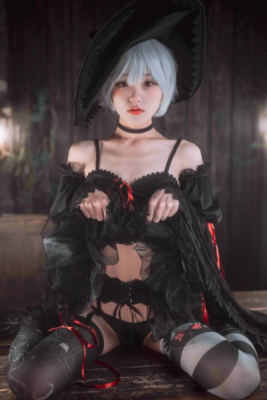 Jenny – [Blood Moon Witch] preview 1