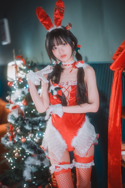 Jenny – [Christmas Special 2025 : The Christmas Bunny] preview 4