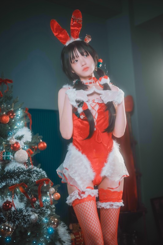 Jenny – [Christmas Special 2025 : The Christmas Bunny] preview 1