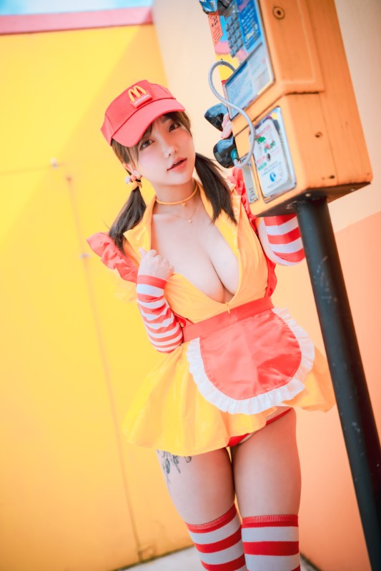 Ye Eun – [McDonald’s Girl] preview 9