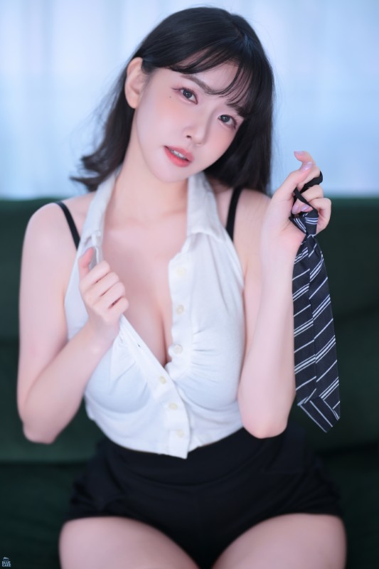 Ahrin – [Eat And Sleep] preview 5