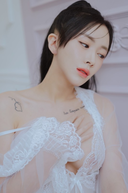 Choi Vol.2 – [The Married Woman Next Door] preview 5