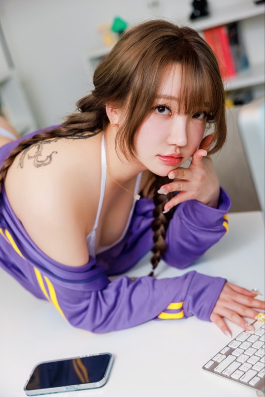 Ye Eun – [GEEK in HEAT] [B] preview 7