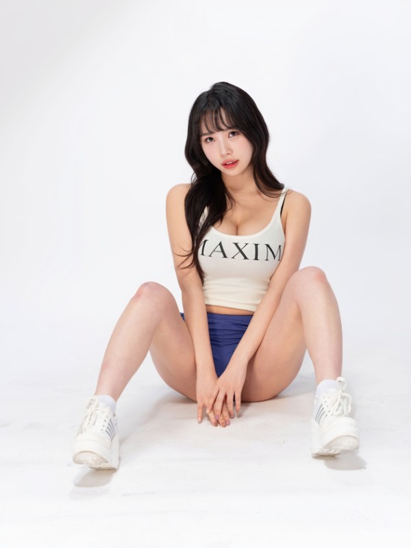 Young Seo – [Cheerleader] preview 6
