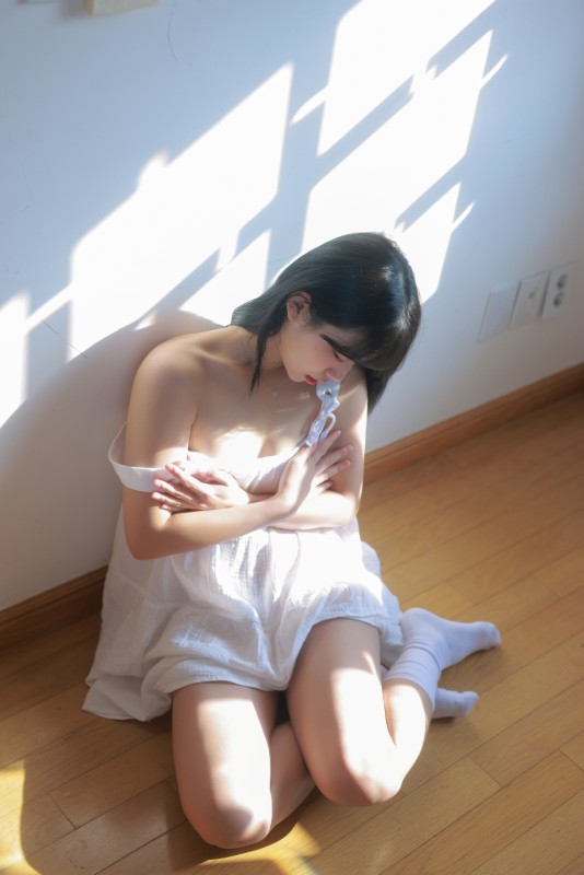 Yui – [Pure] preview 7