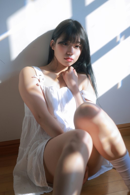 Yui – [Pure] preview 5