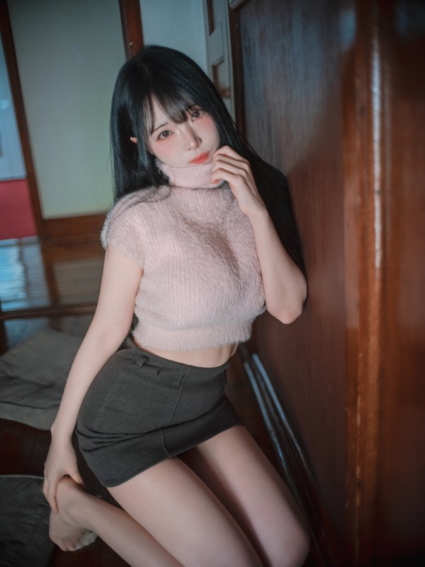 Momorina – [Spring & Lover] preview 12