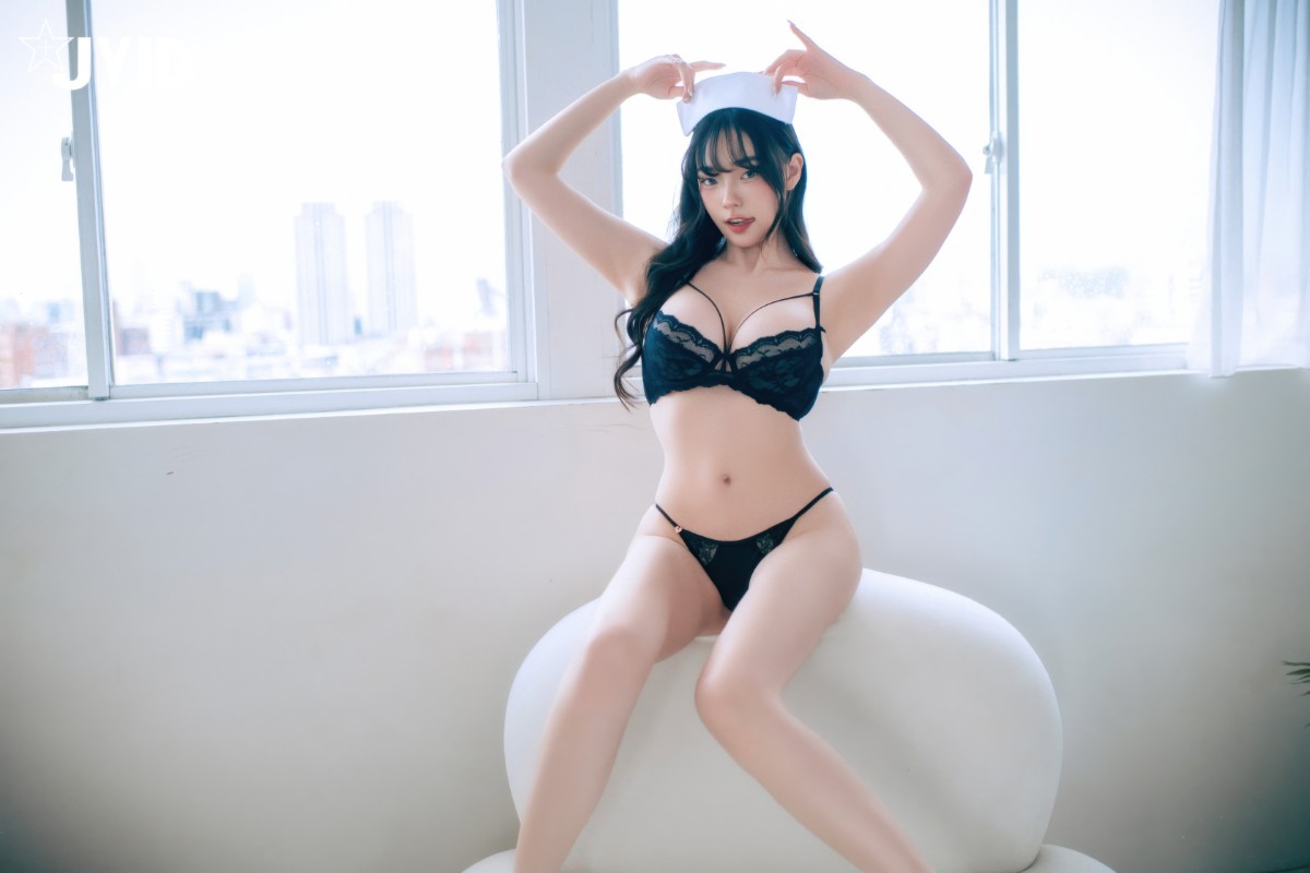 Yixin & Qiuqiu – [Their Bodies Are Intertwined] preview 9