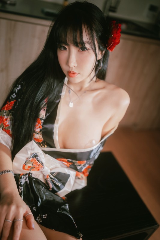 Sua – [Yukata] preview 12