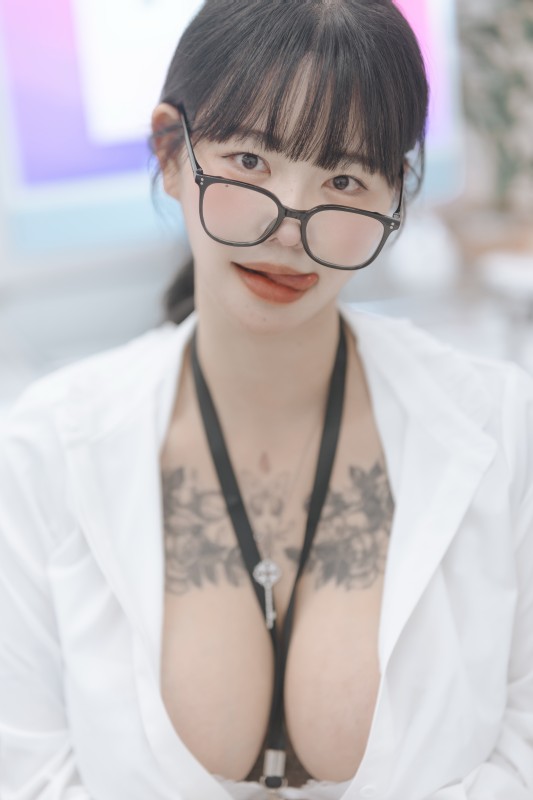 BoYeon – [Barista Stocking] preview 5