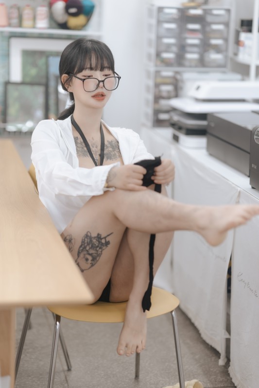 BoYeon – [Barista Stocking] preview 2